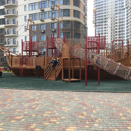Аркадия.Новая Квартира В 32 Жемчужине!!! Apartment Odesa Exterior foto